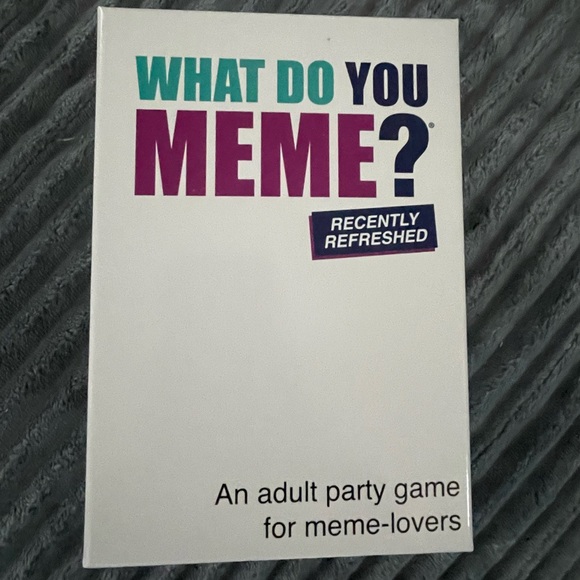 What Do You Meme- Party Game - Picture 1 of 5